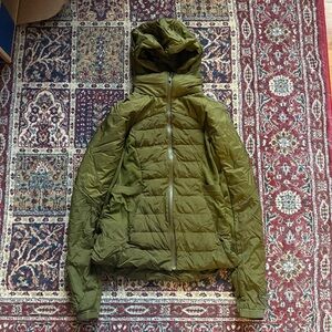 Patagonia Down For It All Jacket Size 6 Olive Green
